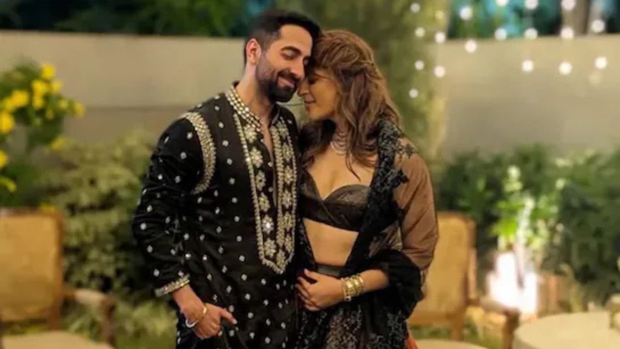 প্রখ্যাত বলি অভিনেতা আয়ুষ্মান খুরানার স্ত্রী তাহিরা কাশ্যপ। নিজেও একজন জনপ্রিয় চলচ্চিত্র নির্মাতা, লেখক। তাঁর অদম্য শক্তি এবং নির্ভীক মনোভাবের জন্যও তিনি সমানভাবে পরিচিত। আসলে দীর্ঘ লড়াইয়ের পড়ে ক্যানসার জয় করেছিলেন তিনি। কিন্তু আবারও, তাহিরার জীবনে ফিরে এসেছে এই মারণ রোগ। সম্প্রতি তিনি তাঁর ইনস্টাগ্রামে জানিয়েছেন, সাত বছর পর আবারও তাঁর স্তন ক্যানসার ফিরে এসেছে।