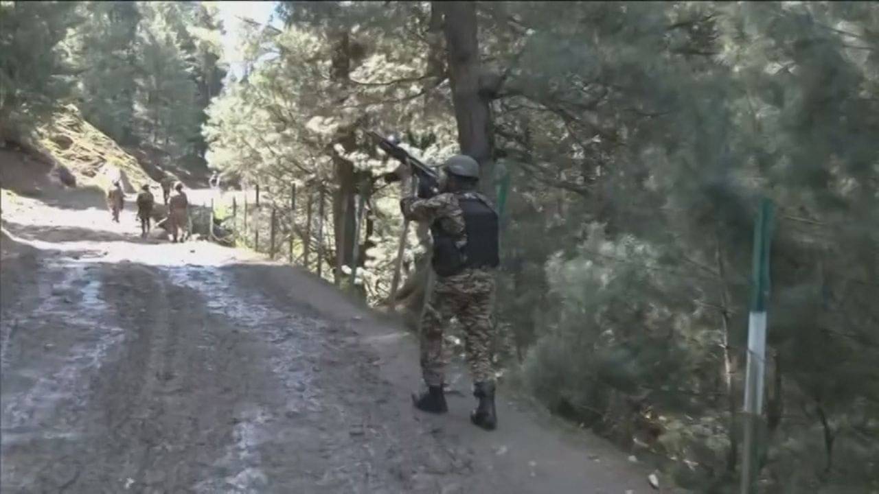 Pahalgam Attack: পহেলগাঁওয়ের পাহাড়ে চড়ছে সেনা! তবে কি বদলা শুরু ভারতের?