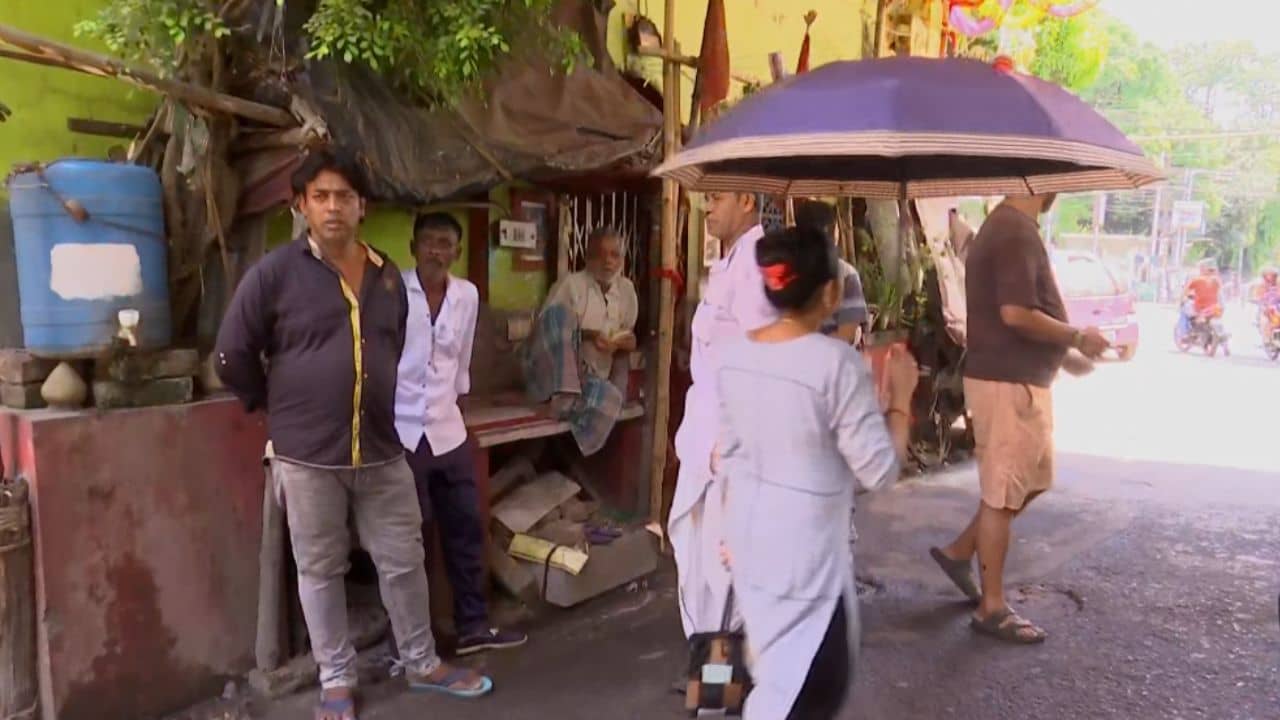 Illegal Construction: বেআইনি নির্মাণ নিয়ে প্রতিবাদ, ভরা রাস্তায় প্রোমোটারের দ্বারা আক্রান্ত এক যুবক