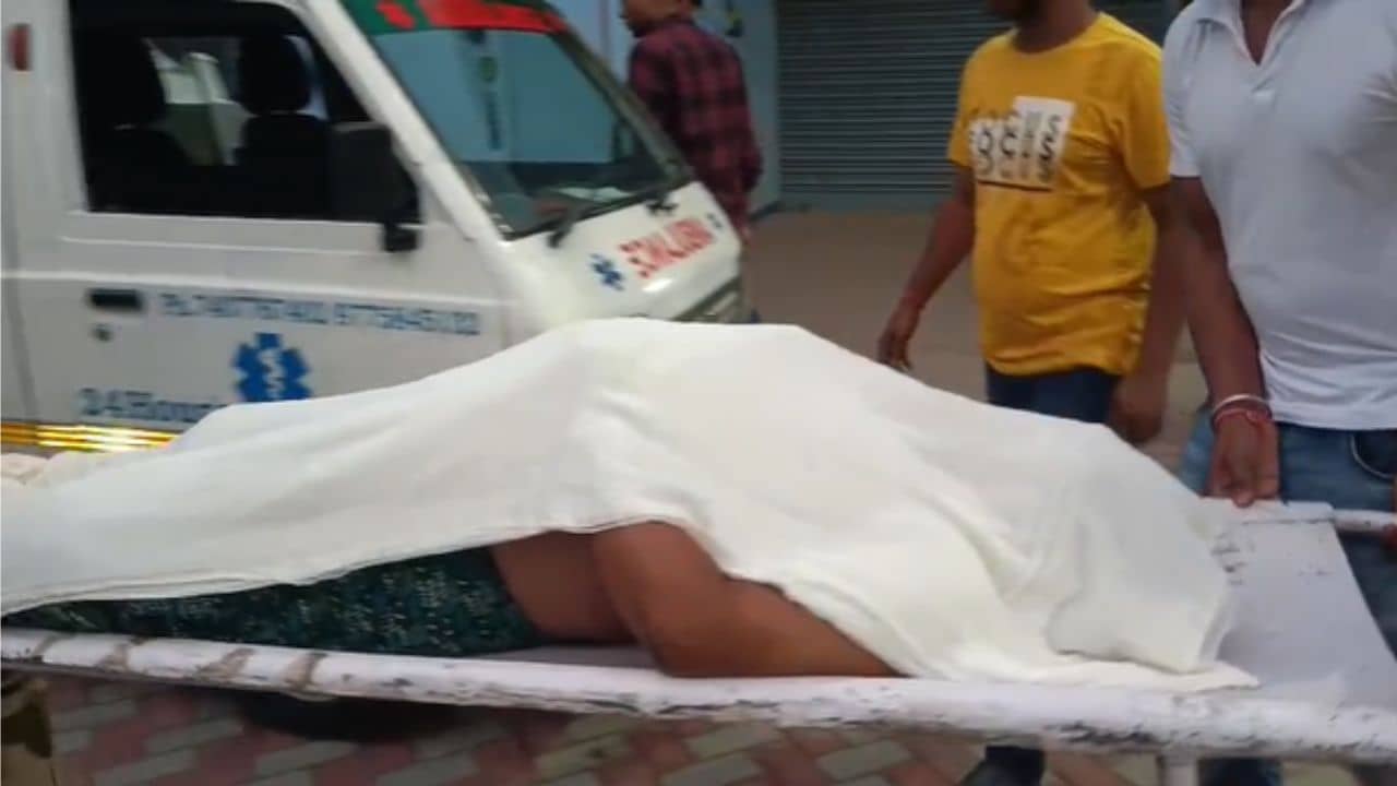 Bhangar: জলপাইগুড়ি থেকে ফিরেই শরীর অসুস্থ, হার্ট অ্যাটাকে মৃত্যু কলকাতা পুলিশের এক কর্মীর