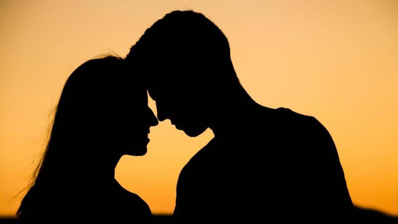 স্ত্রী মুসলিম, তাই শেষ ইচ্ছা পূরণ করতে মৃত্যুর পর কবর দিয়েছিলেন বলিউডের এই হিন্দু সুপারস্টার