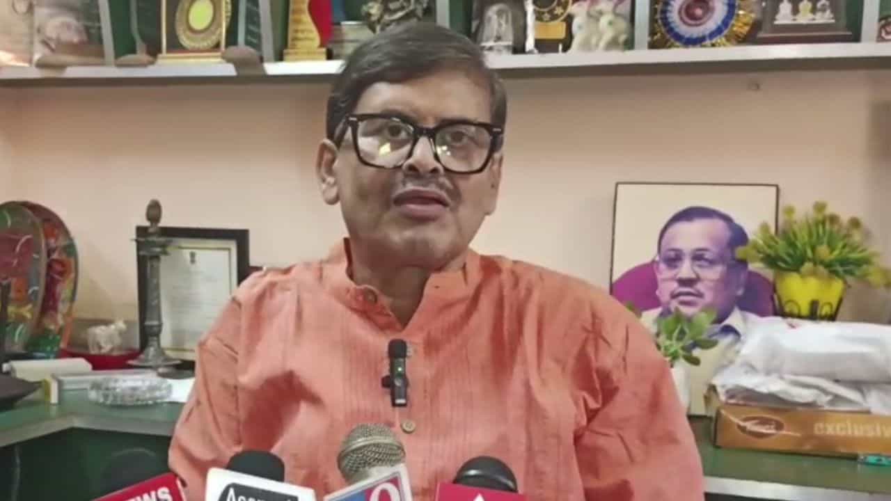 CPM: 'TMC হয় গালি দিয়েছে...কিন্তু নিজের দলই আমার বিরুদ্ধে চক্রান্ত করল', CPM থেকে বহিষ্কার হতেই মুখ খুললেন বংশগোপাল CPM: 'TMC হয় গালি দিয়েছে...কিন্তু নিজের দলই আমার বিরুদ্ধে চক্রান্ত করল', CPM থেকে বহিষ্কার হতেই মুখ খুললেন বংশগোপাল