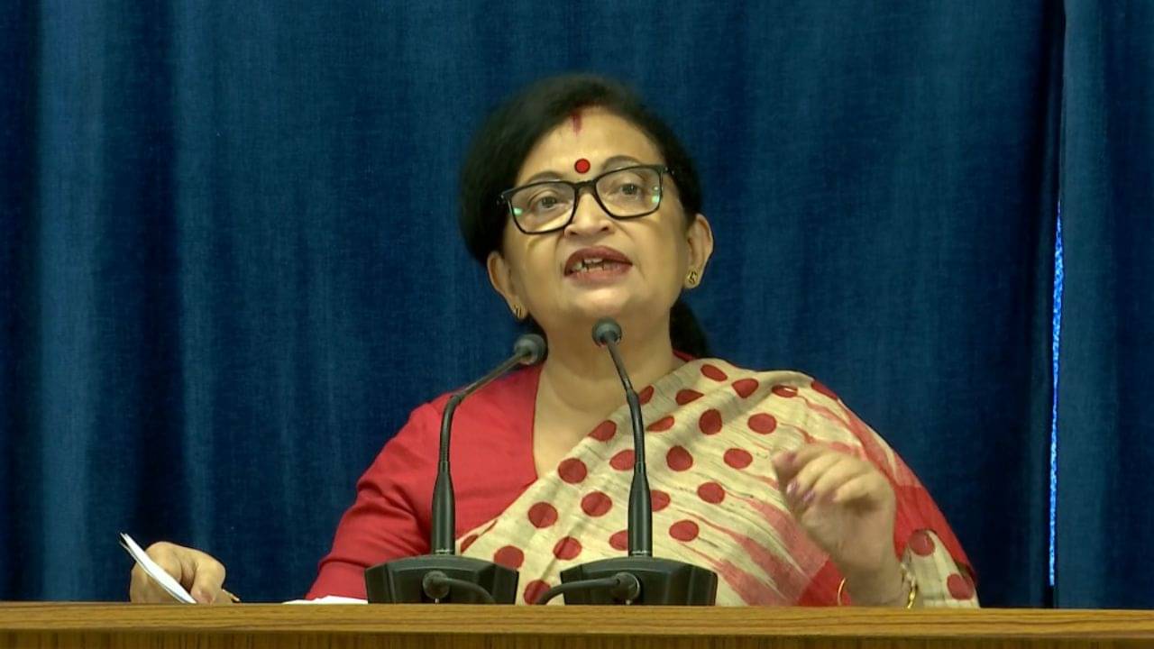 Chandrima Bhattacharya: সরিয়ে দেওয়া হল মলয় ঘটককে, এবার তৃণমূলের লিগাল সেলের মাথায় চন্দ্রিমা