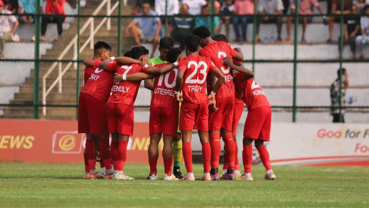 Indian Football: টুর্নামেন্ট থেকে নাম প্রত্যাহার চার্চিল ব্রাদার্সের... সুপার কাপ নিয়ে চরম ডামাডোল! Indian Football: টুর্নামেন্ট থেকে নাম প্রত্যাহার চার্চিল ব্রাদার্সের... সুপার কাপ নিয়ে চরম ডামাডোল!