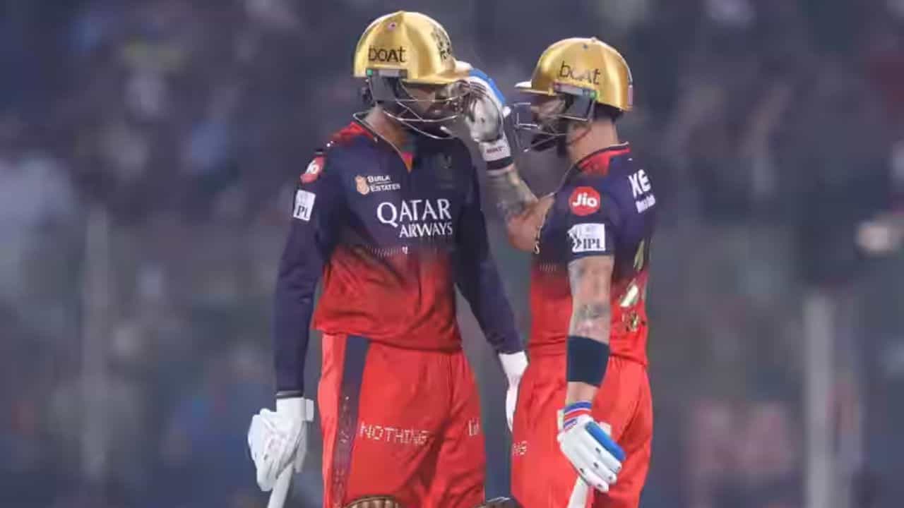 DC vs RCB IPL Match Result: বিকেলে ভাই, রাতে দাদা! অ্যাওয়ে ম্যাচে একশো শতাংশ জয়-সিবি DC vs RCB IPL Match Result: বিকেলে ভাই, রাতে দাদা! অ্যাওয়ে ম্যাচে একশো শতাংশ জয়-সিবি