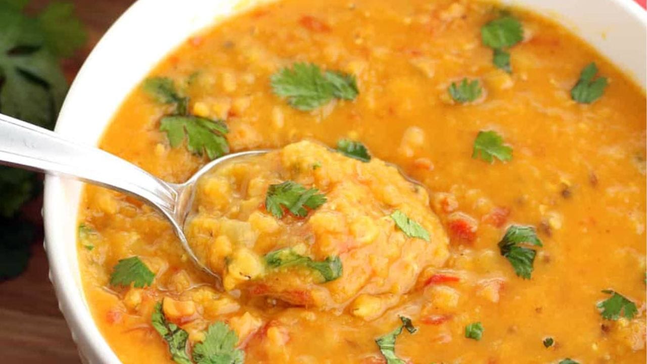 স্বাদ বদলাতে এভাবে বানিয়ে ফেলুন মুসুর ডাল, গরম ভাতে সুপারহিট স্বাদ বদলাতে এভাবে বানিয়ে ফেলুন মুসুর ডাল, গরম ভাতে সুপারহিট