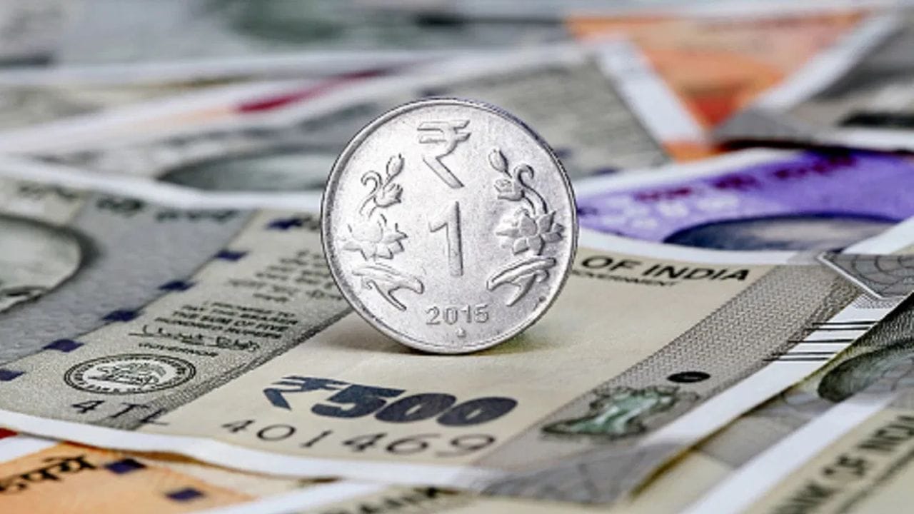 Direct Benefit Transfer: ৩.৪৮ লক্ষ কোটি টাকা সাশ্রয়, কল্যাণমূলক প্রকল্পকে নতুন দিশা দিয়েছে DBT Direct Benefit Transfer: ৩.৪৮ লক্ষ কোটি টাকা সাশ্রয়, কল্যাণমূলক প্রকল্পকে নতুন দিশা দিয়েছে DBT