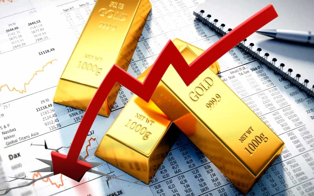 Gold Price: বৃদ্ধির পূর্বাভাসকে বুড়ো আঙুল দেখিয়ে হুড়োমুড়িয়ে কমল সোনার দাম! Gold Price: বৃদ্ধির পূর্বাভাসকে বুড়ো আঙুল দেখিয়ে হুড়োমুড়িয়ে কমল সোনার দাম!