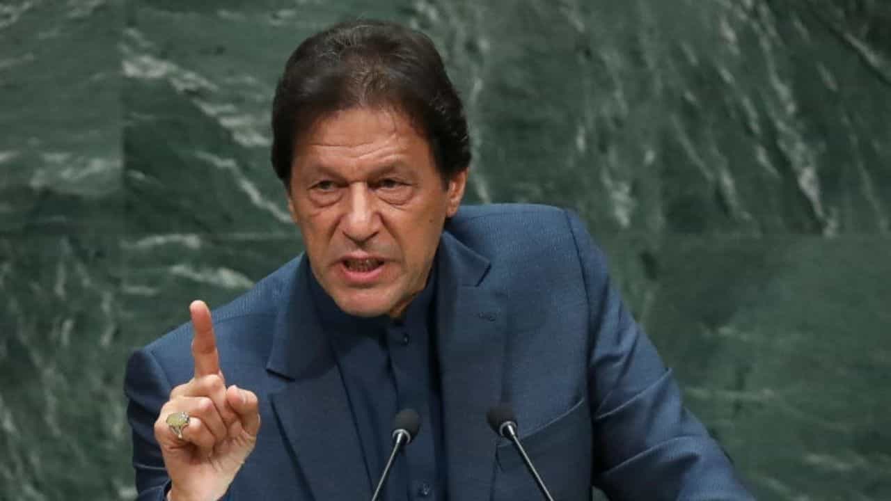 Imran Khan: নোবেল পুরস্কারের জন্য মনোনীত ইমরান খান! জেলে বসেই কী এমন করলেন তিনি? Imran Khan: নোবেল পুরস্কারের জন্য মনোনীত ইমরান খান! জেলে বসেই কী এমন করলেন তিনি?