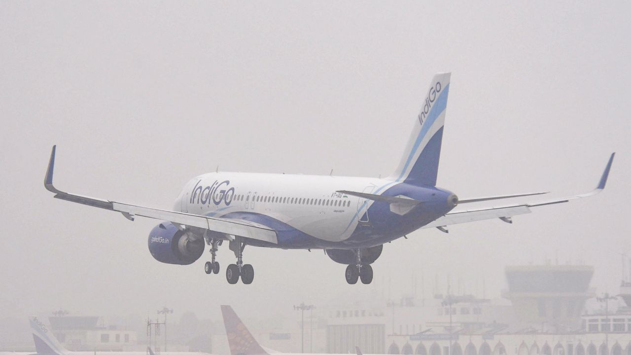 Indigo: ছুঁয়ে ফেলল মাইলফলক, বিশ্বের সবচেয়ে মূল্যবান বিমান সংস্থা হয়ে উঠল ইন্ডিগো Indigo: ছুঁয়ে ফেলল মাইলফলক, বিশ্বের সবচেয়ে মূল্যবান বিমান সংস্থা হয়ে উঠল ইন্ডিগো