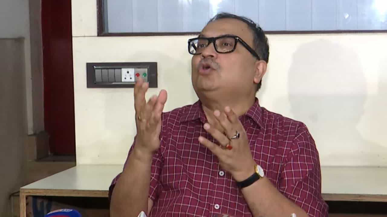 Kunal Ghosh on Thakurpukur Accident: চুপ কেন? 'আপনাদের ইন্ডাস্ট্রি মদ্যপ-খুনি বলে?', ঠাকুরপুকুর-কাণ্ডে সেলেবদের বেনজির আক্রমণ কুণালের Kunal Ghosh on Thakurpukur Accident: চুপ কেন? 'আপনাদের ইন্ডাস্ট্রি মদ্যপ-খুনি বলে?', ঠাকুরপুকুর-কাণ্ডে সেলেবদের বেনজির আক্রমণ কুণালের