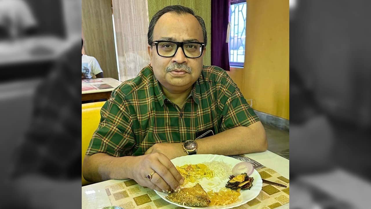 Digha: দিঘায় আমিষ বিতর্ক! পমফ্রেট মাছ দিয়ে লাঞ্চ সারলেন কুণাল ঘোষ