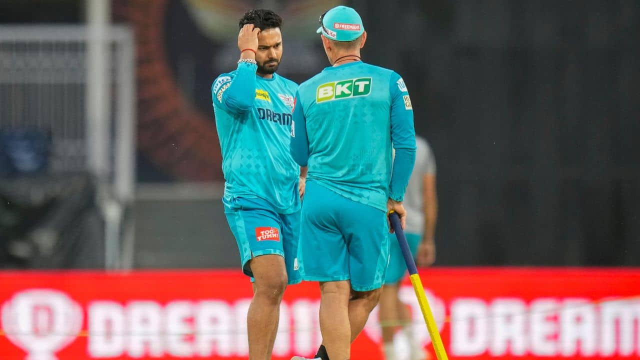 LSG vs PBKS Playing XI IPL 2025: পন্থের গৃহপ্রবেশ! লখনউয়ে দুই দামি ক্যাপ্টেনের মস্তিষ্কের লড়াই, কী হবে কম্বিনেশন?