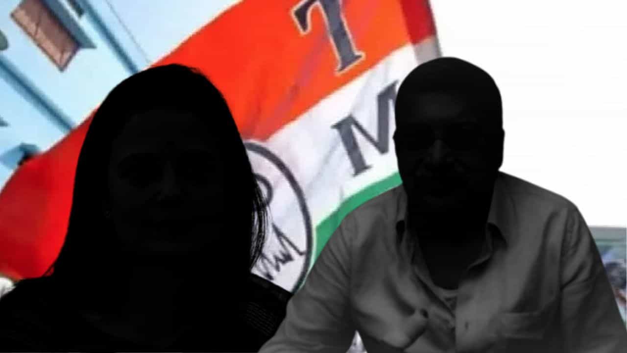 কমিশনে 'চুলোচুলি' দুই তৃণমূল সাংসদের, এর মধ্যে এক মহিলা সাংসদ! বিজেপির পোস্টে তোলপাড় কমিশনে 'চুলোচুলি' দুই তৃণমূল সাংসদের, এর মধ্যে এক মহিলা সাংসদ! বিজেপির পোস্টে তোলপাড়
