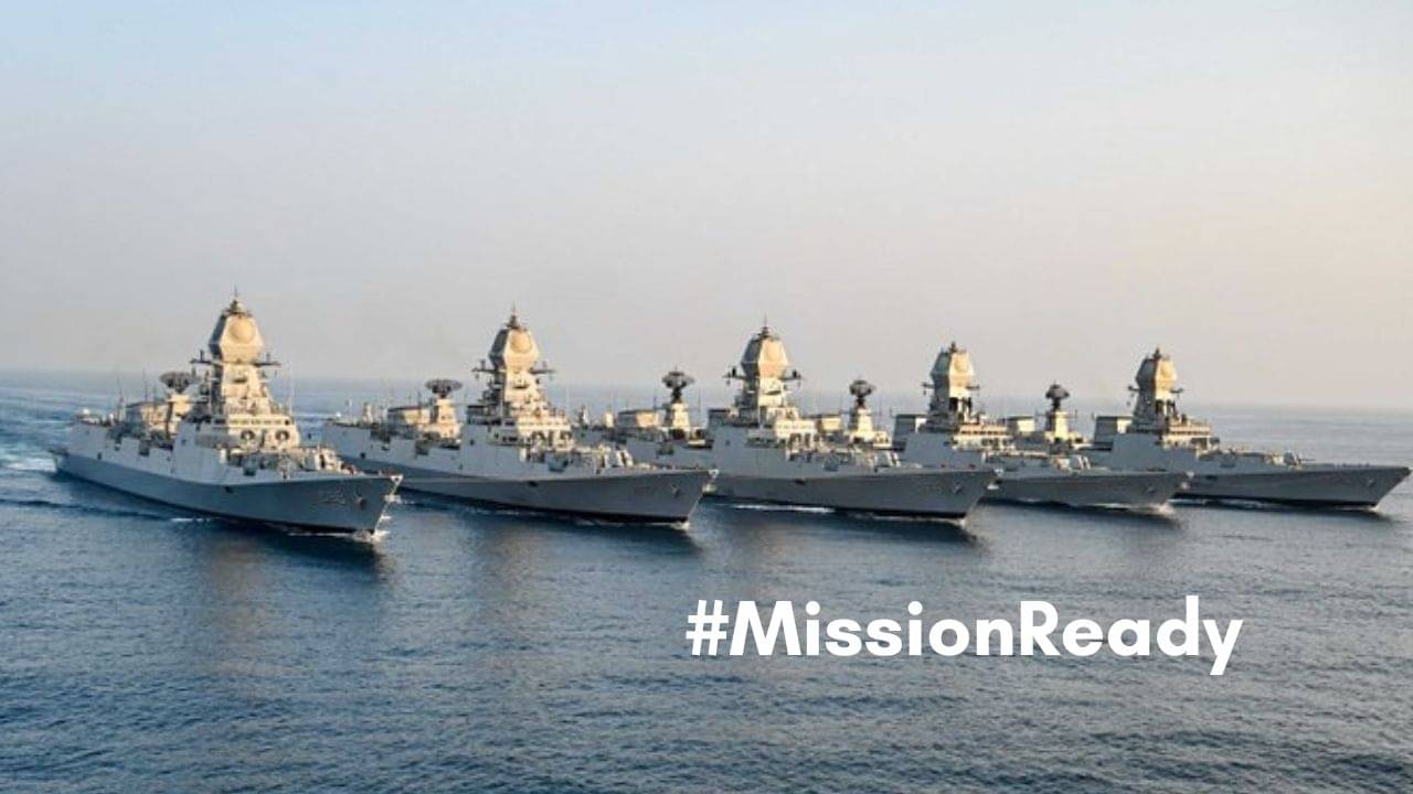 Indian Navy: যে কোনও সময়..., পরপর দাঁড়িয়ে যুদ্ধজাহাজ, মিশন রেডি বলল ভারতীয় নৌসেনা