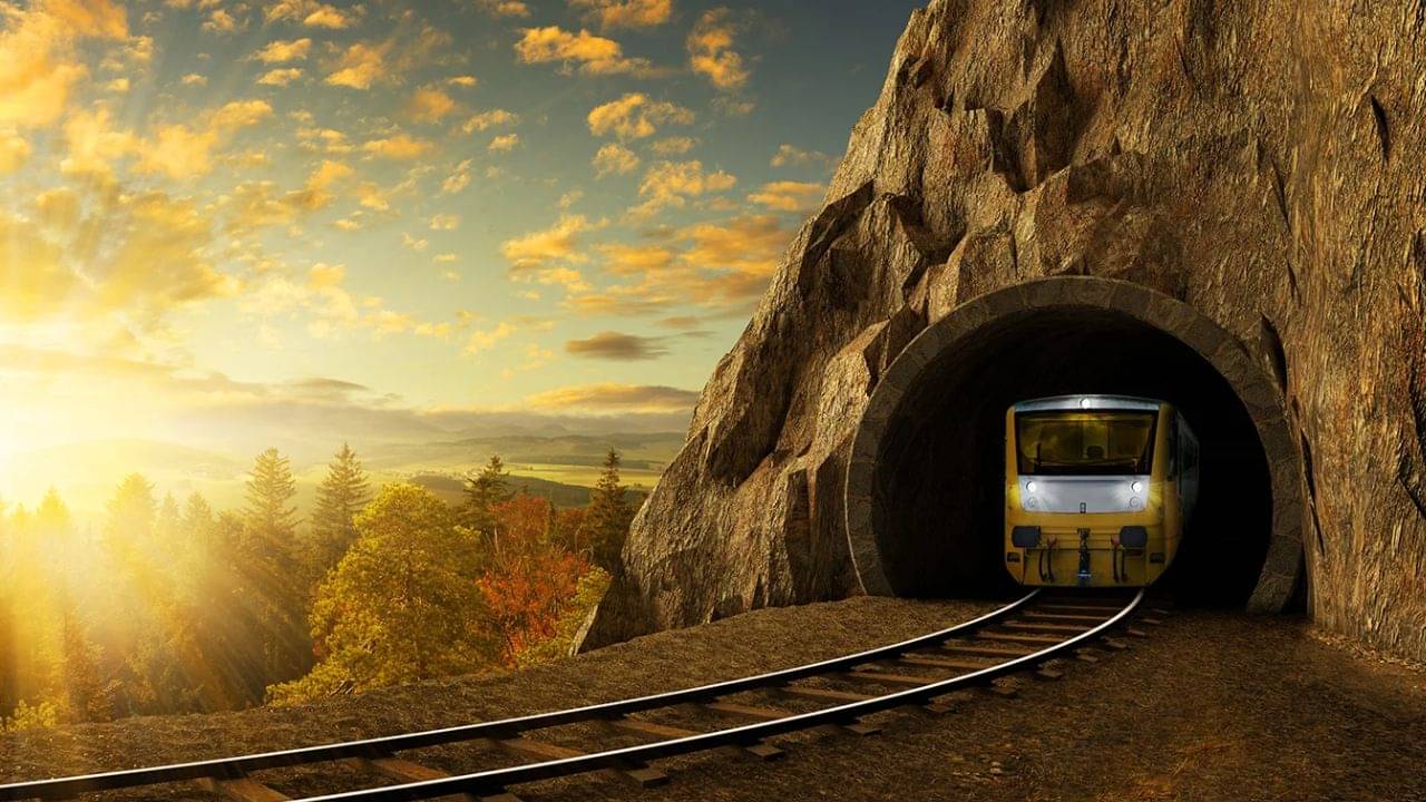 Vande Bharat-Railways: ১১৯ কিলোমিটার পথ শুধু সুড়ঙ্গের মধ্যে দিয়ে পার করবে এই বন্দে ভারত, রাস্তায় কী কী আছে, জানলে গায়ে কাঁটা দেবে