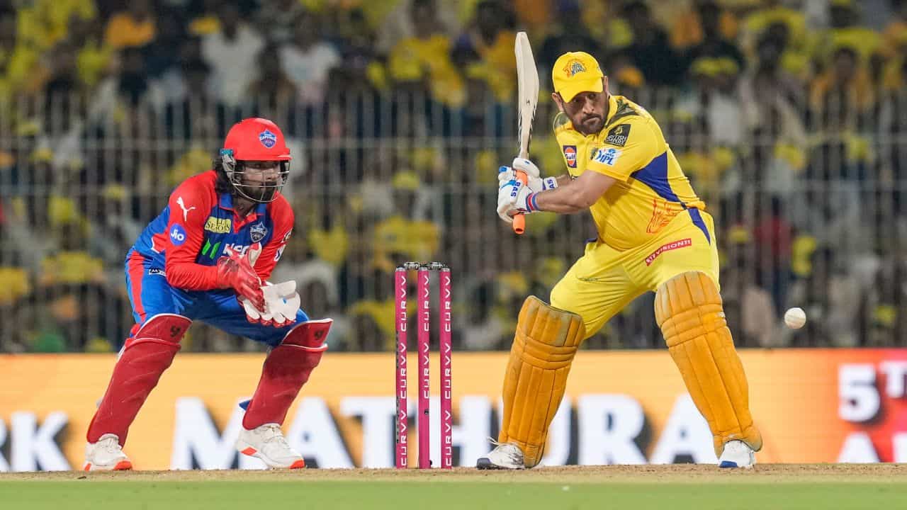 MS DHONI: দিল্লি ক্যাপিটালস ম্যাচে এমন রেকর্ড! যা মানায় না ধোনিকে... MS DHONI: দিল্লি ক্যাপিটালস ম্যাচে এমন রেকর্ড! যা মানায় না ধোনিকে...