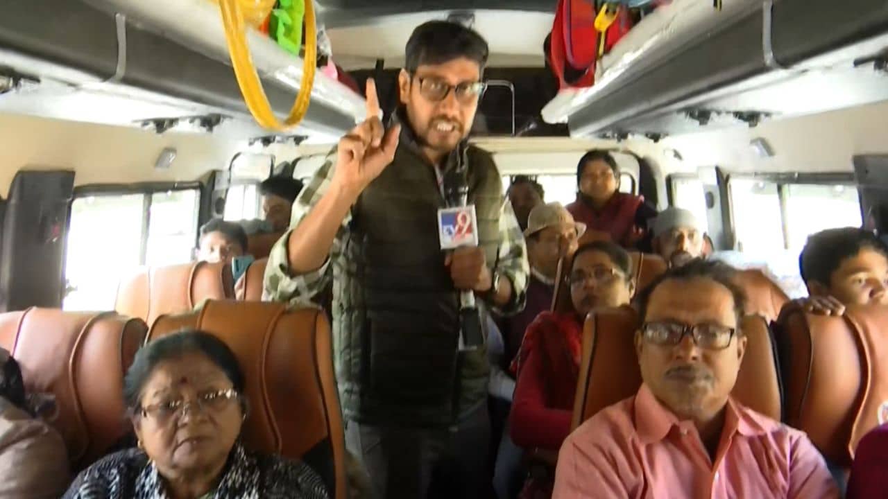 Pahalgam Attack:  রুমে ঢুকে তাড়াতাড়ি লাইট অফ করুন..., পহেলগাঁওয়ের বৈসরনে সেই অভিশপ্ত মঙ্গলবারের অভিজ্ঞতা কলকাতার মানিকতলার বরাত জোরে বেঁচে ফেরা পর্যটকদের মুখে