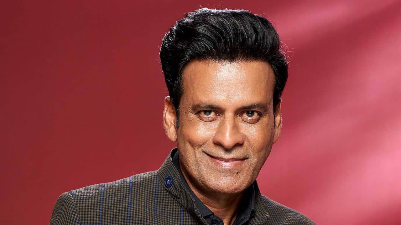 একসময় ছিল না মাথা গোঁজার ছাদ, সেই মনোজই এখন প্রতিমাসে কিনতে পারেন দু-দুটো বাড়ি! কীভাবে পাল্টাল জীবন?