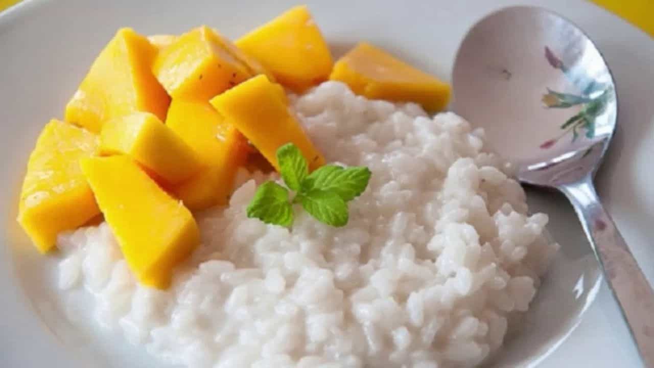 Diet Tips: দুধ-ভাত খেতে ভালাবসেন? অভ্যাসটা ভাল না খারাপ, জানেন? Diet Tips: দুধ-ভাত খেতে ভালাবসেন? অভ্যাসটা ভাল না খারাপ, জানেন?