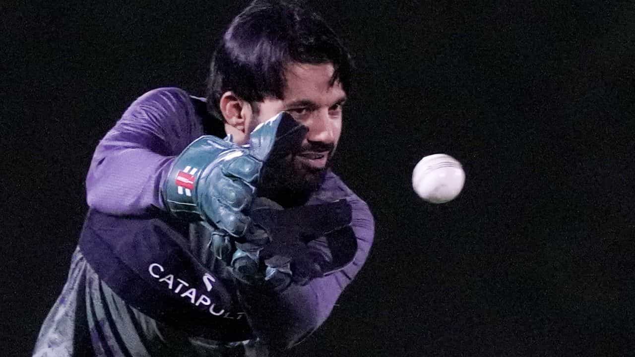 Mohammad Rizwan: ক্রিকেট ছেড়ে ইংরেজির প্রফেসর হব! হঠাৎ একথা কেন বললেন পাক ক্যাপ্টেন মহম্মদ রিজওয়ান? Mohammad Rizwan: ক্রিকেট ছেড়ে ইংরেজির প্রফেসর হব! হঠাৎ একথা কেন বললেন পাক ক্যাপ্টেন মহম্মদ রিজওয়ান?
