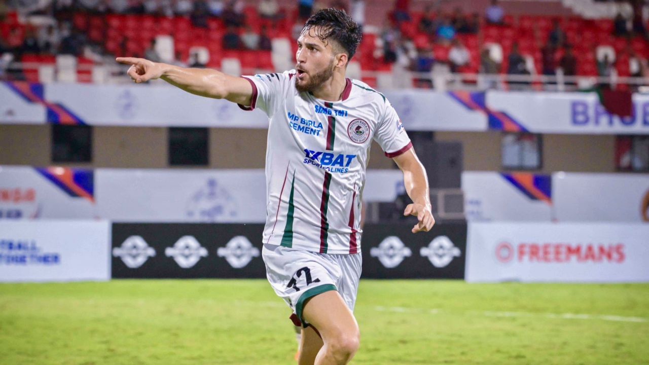 Mohun Bagan: এক বিদেশিতেই বাজিমাত, সুপার কাপের শেষ চারে মোহনবাগান! Mohun Bagan: এক বিদেশিতেই বাজিমাত, সুপার কাপের শেষ চারে মোহনবাগান!