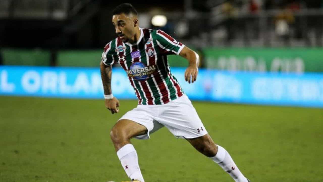 Football Transfer News: ইস্টবেঙ্গলের বিদেশিকে মাঝপথে হাইজ্যাক মোহনবাগানের! সবুজ-মেরুনের পথে রবসন? Football Transfer News: ইস্টবেঙ্গলের বিদেশিকে মাঝপথে হাইজ্যাক মোহনবাগানের! সবুজ-মেরুনের পথে রবসন?