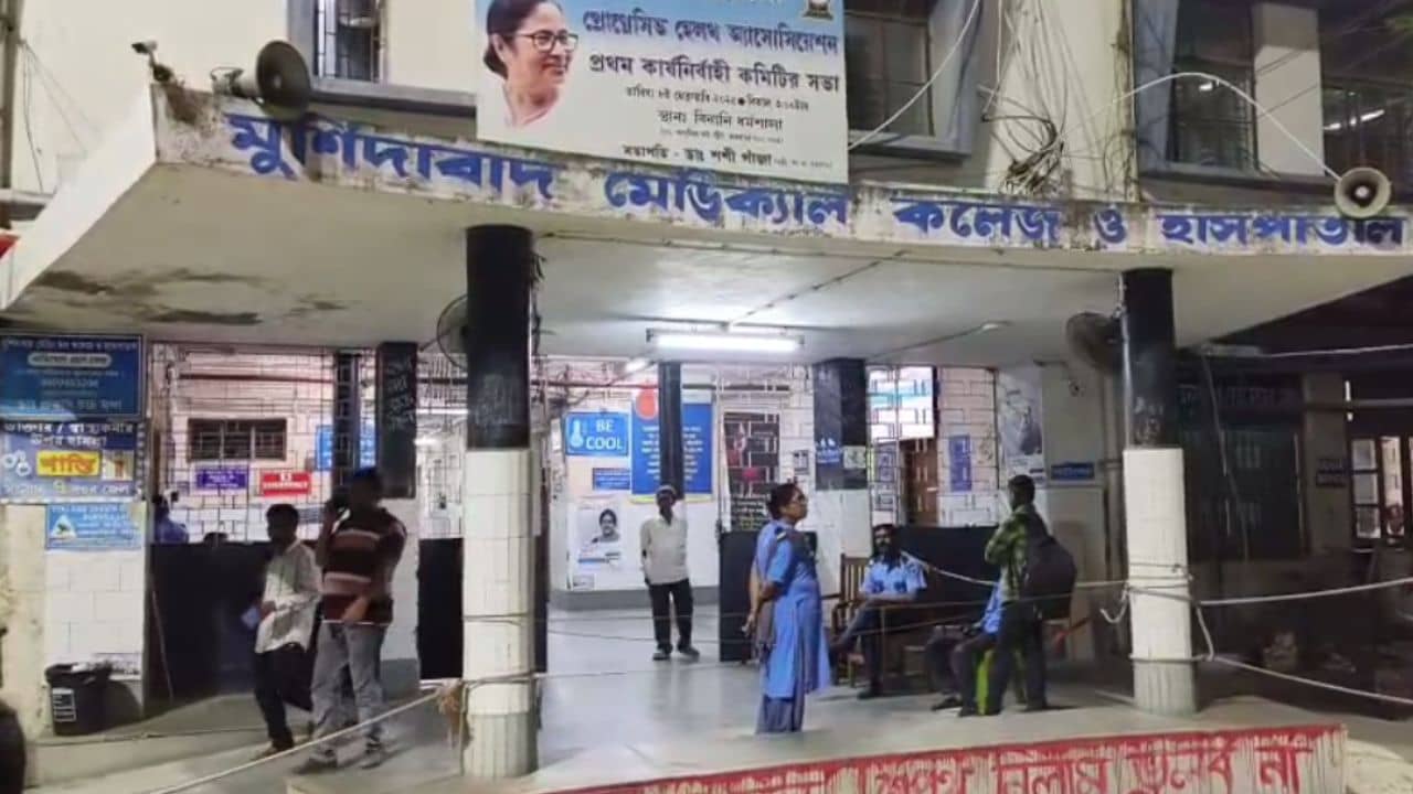 Bomb Blast: সামশেরগঞ্জে ফাটল বোমা, জখম দুই কিশোর