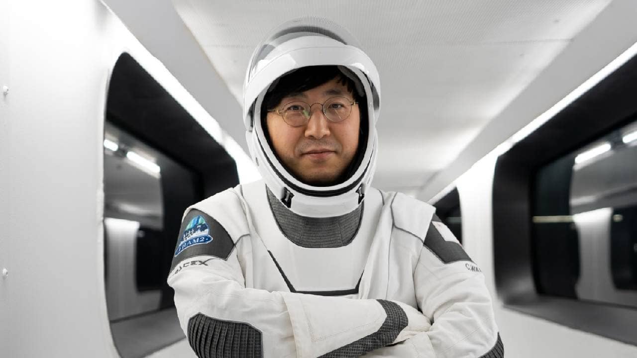 Elon Musk: ইলন মাস্কের রকেটে বমি করলেন চিনা কোটিপতি! কারণ জানলে চমকে উঠবেন