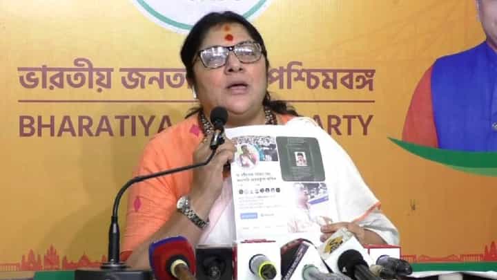 যোগ্য লেখা পাস বিক্রি হয়েছে ৫০০ টাকায়: লকেট যোগ্য লেখা পাস বিক্রি হয়েছে ৫০০ টাকায়: লকেট