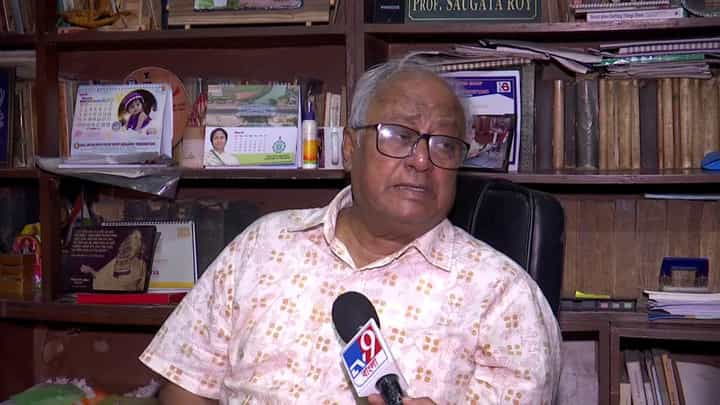 Sougata Roy, Murshidabad: আবেগের ফলে কিছু স্বতঃস্ফূর্ত হিংসার ঘটনা ঘটেছে:সৌগত Sougata Roy, Murshidabad: আবেগের ফলে কিছু স্বতঃস্ফূর্ত হিংসার ঘটনা ঘটেছে:সৌগত
