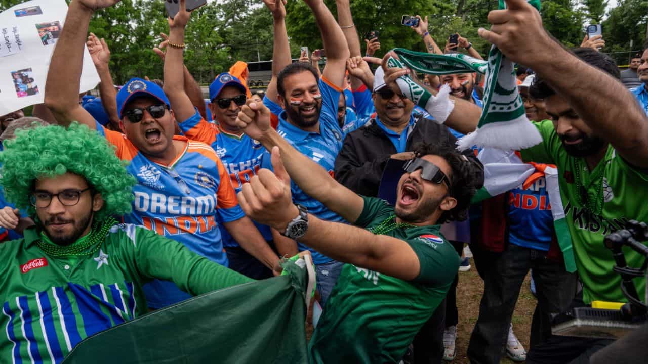 India vs Pakistan: এশিয়া কাপ খেলতে অগস্টে ভারতে আসছে পাকিস্তান টিম! India vs Pakistan: এশিয়া কাপ খেলতে অগস্টে ভারতে আসছে পাকিস্তান টিম!