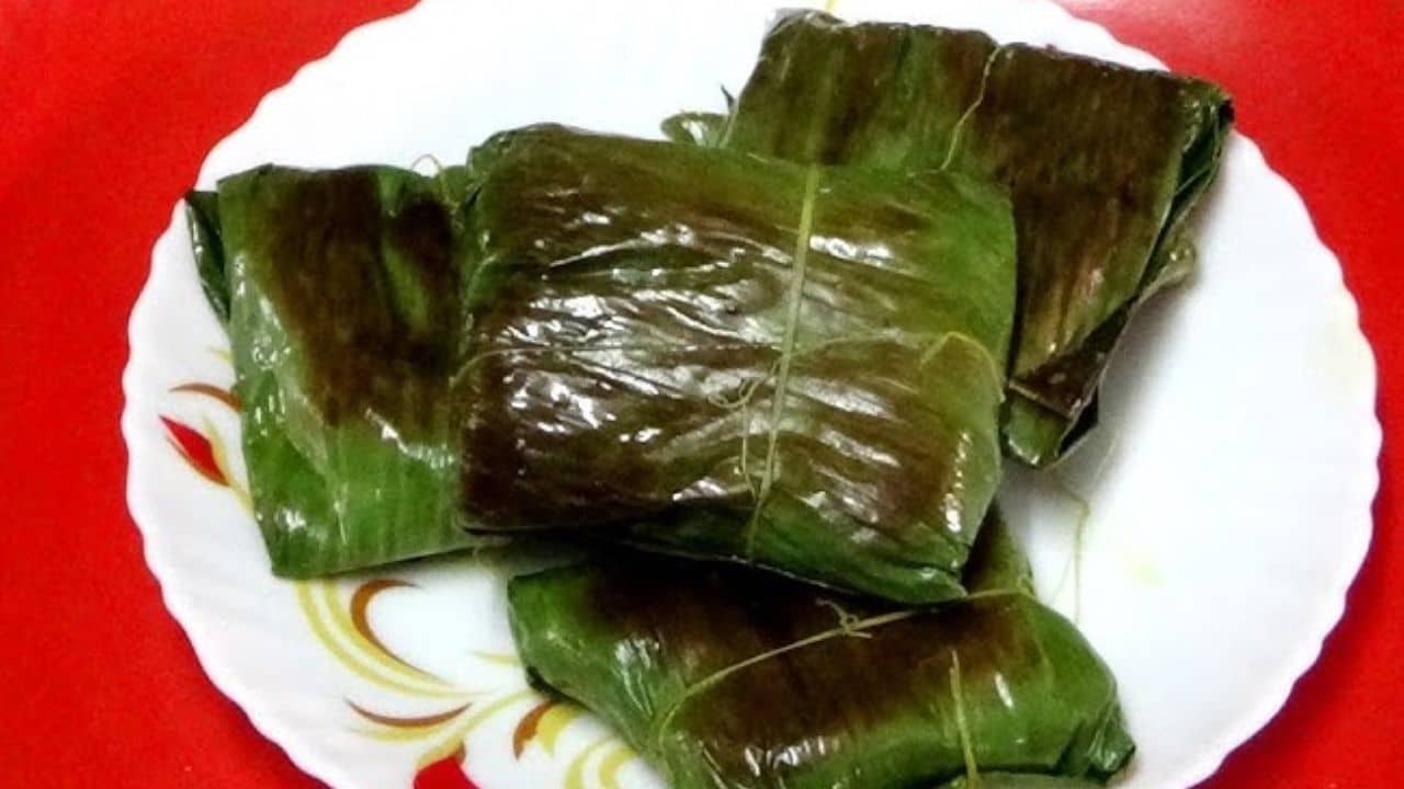 ভেটকি বা ইলিশ নয়, পটল পাতুরিতেই জমে যাবে দুপুরের পাত, রইল সহজ রেসিপি