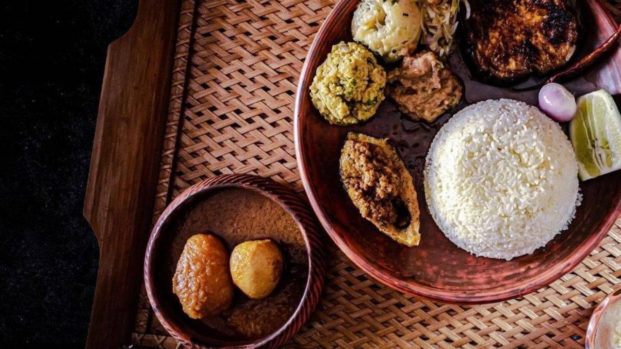 Poila Boisakh: নববর্ষে জমিয়ে খাওয়া দাওয়ার প্ল্যান? মঙ্গল চাইলে দূরে থাকুন এই সব খাবারের থেকে, বলছে জ্যোতিষশাস্ত্র