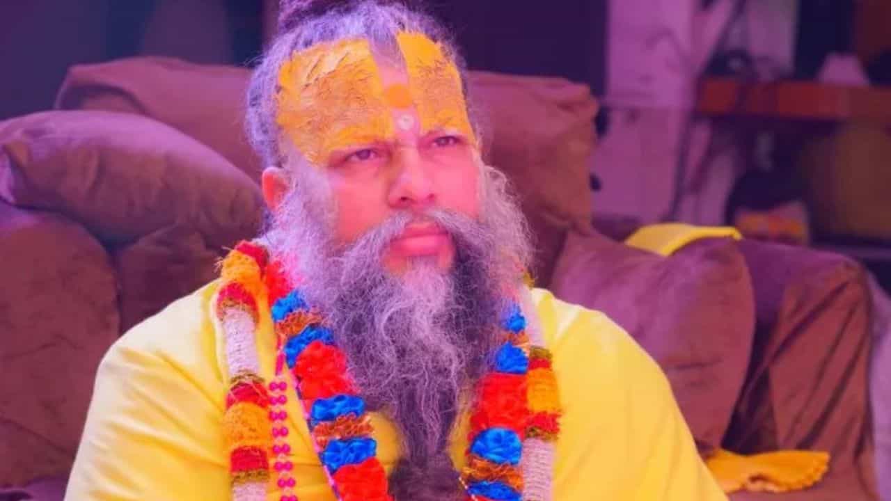 Premanand Maharaj: প্রেমানন্দ মহারাজের আসল নাম কী জানেন? কী ভাবে সন্ন্যাসী হয়ে উঠলেন তিনি? Premanand Maharaj: প্রেমানন্দ মহারাজের আসল নাম কী জানেন? কী ভাবে সন্ন্যাসী হয়ে উঠলেন তিনি?