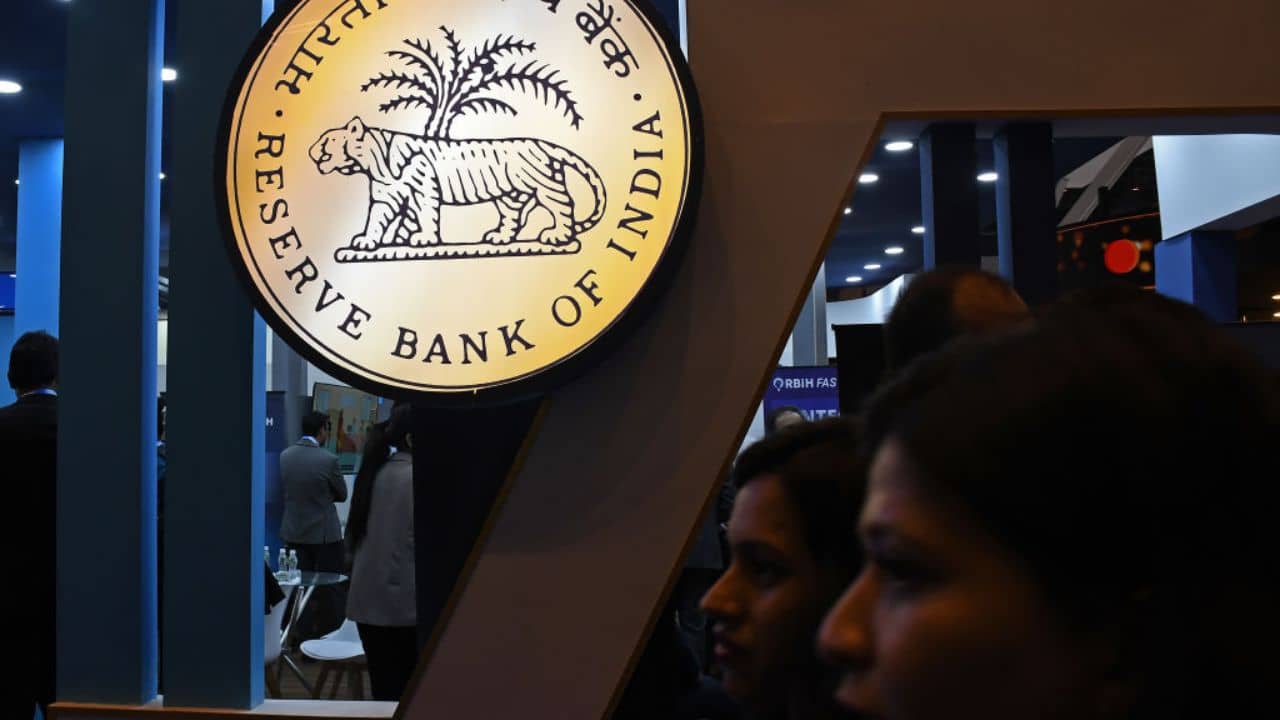 RBI Rate Cuts: আবার সুদের হার কমাবে RBI? সোমে রয়েছে বিশেষ বৈঠক