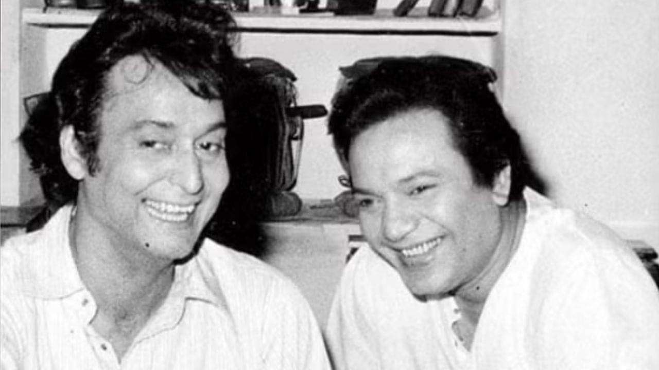 উত্তম খেতেন হুইস্কি, তবে সৌমিত্রকে ধরালেন অন্য নেশা! শুটিং ফ্লোরে এরপর যা ঘটেছিল তা অকল্পনীয়