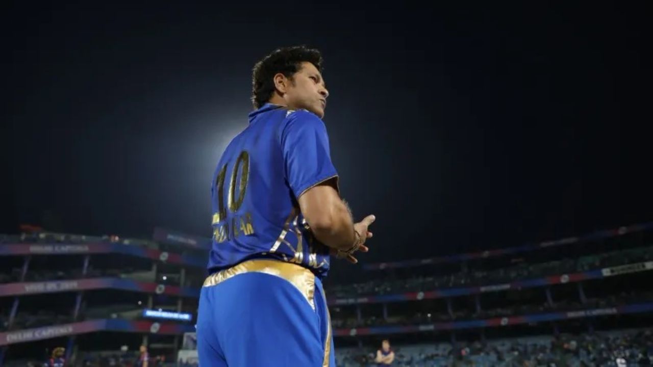 Happy Birthday Sachin Tendulkar: আইপিএলেও 'মাস্টার' সচিন, রোহিত-বিরাট পারবেন সেই রেকর্ড ভাঙতে? Happy Birthday Sachin Tendulkar: আইপিএলেও 'মাস্টার' সচিন, রোহিত-বিরাট পারবেন সেই রেকর্ড ভাঙতে?