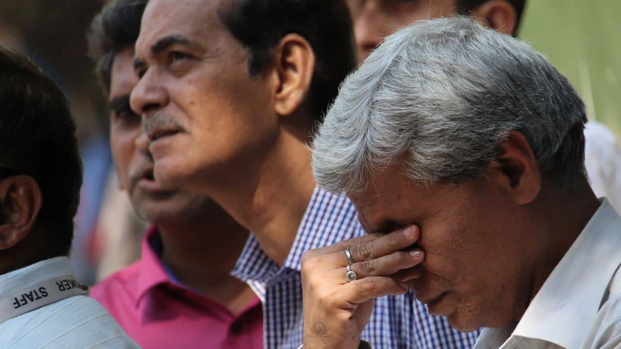 Share Market Crash: রক্তে স্নান করল সেনসেক্স, ধুয়ে মুছে সাফ কোটি কোটি টাকা