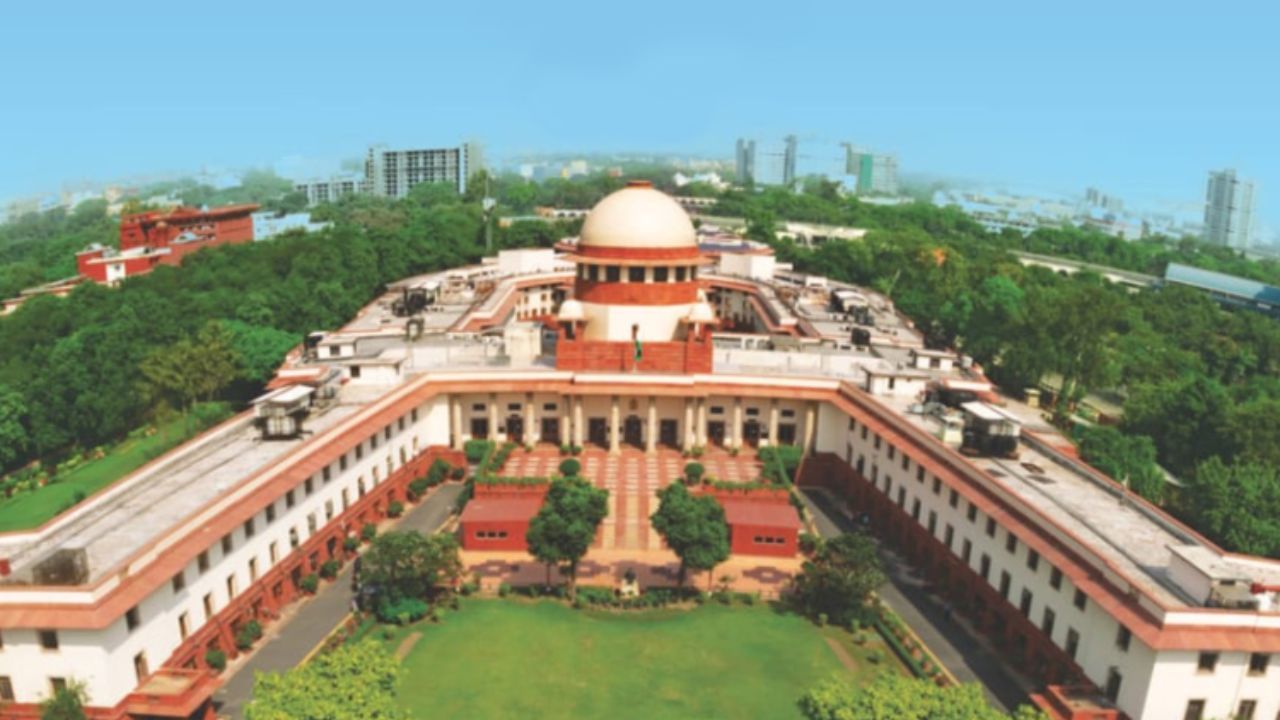 Supreme Court: 'ভাষা কোনও ধর্ম নয়', সরকারি সাইনবোর্ডে উর্দু লেখা নিয়ে বড় রায় সুপ্রিম কোর্টের