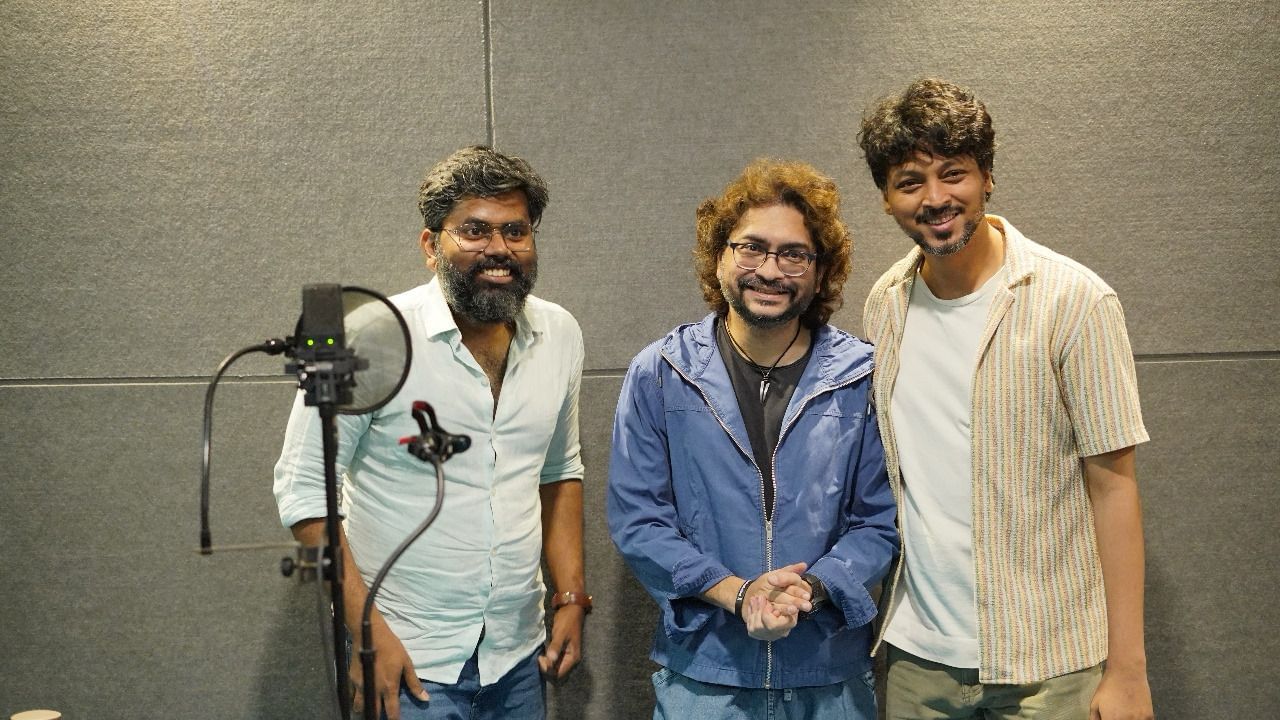 'মায়া সত্য ভ্রম'-এ গান গাইলেন রূপম ইসলাম 'মায়া সত্য ভ্রম'-এ গান গাইলেন রূপম ইসলাম