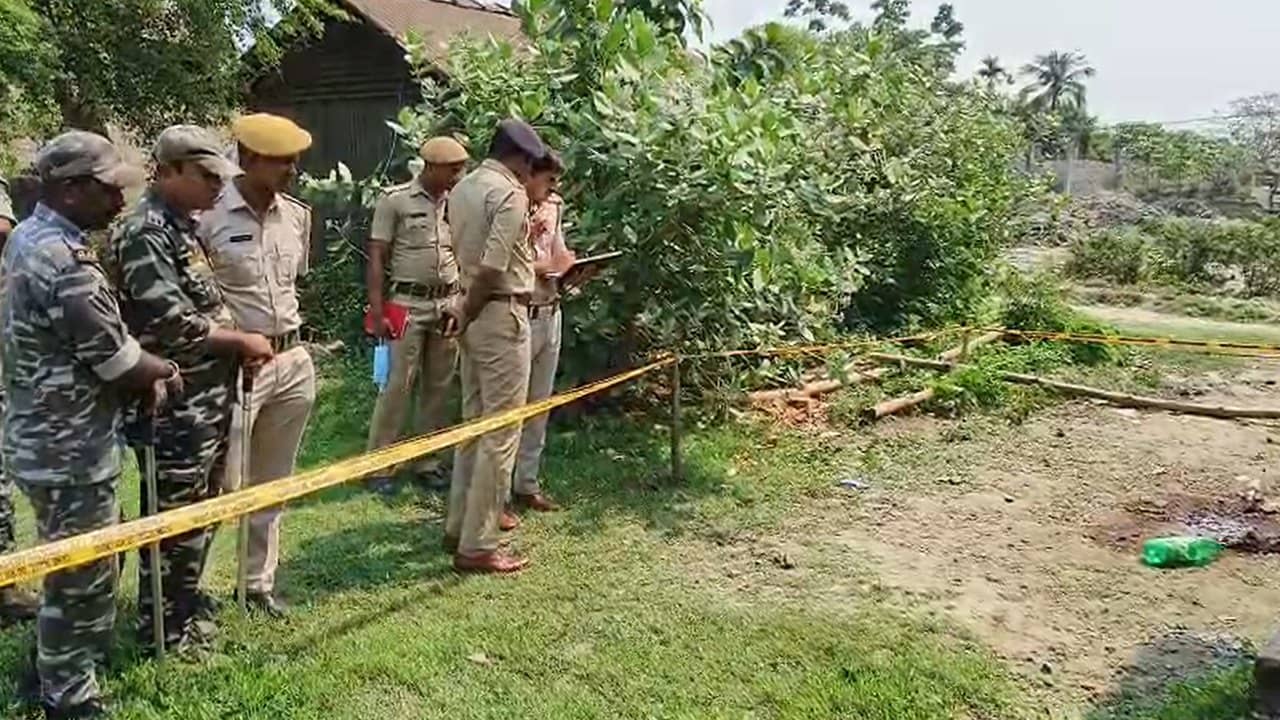 Belgharia Murder: ফের খুন বেলঘরিয়ায়! সারারাত পার্টি অফিসের সামনে পড়ে রইল কাউন্সিলরের ছায়াসঙ্গীর দেহ