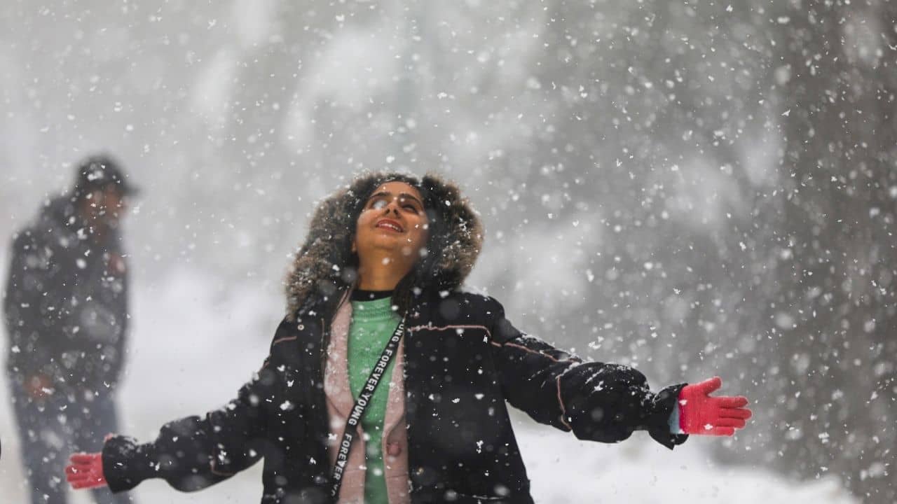 আগামী ১০ বছরে এই সেক্টর আনবে ২০ লক্ষ কোটি টাকা, বিনিয়োগ করলে আপনিও হতে পারেন মালামাল