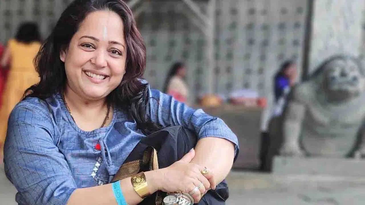 নতুন বাংলা ছবিতে মায়ের চরিত্রে অপরাজিতা, আচমকা বন্ধ শুটিং!