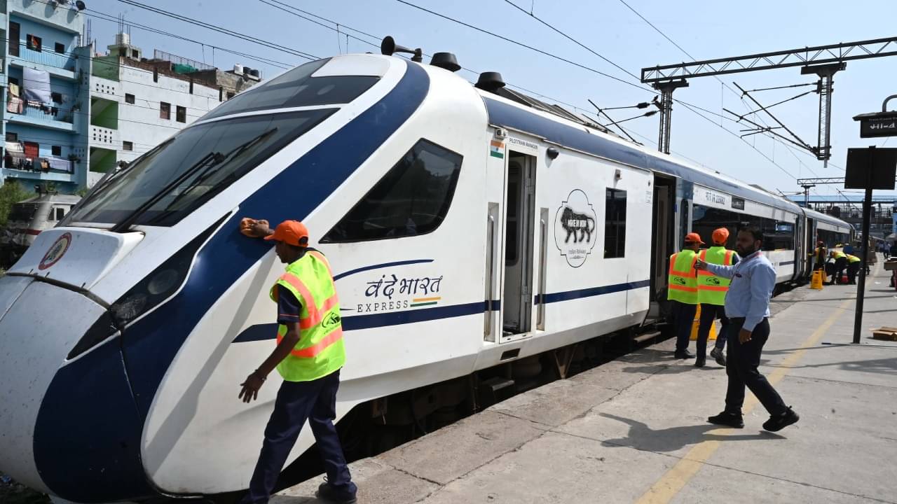 Vande Bharat Express: আম-আদমির চিন্তার দিন শেষ? ভাড়া কমছে বন্দে ভারত এক্সপ্রেসের?