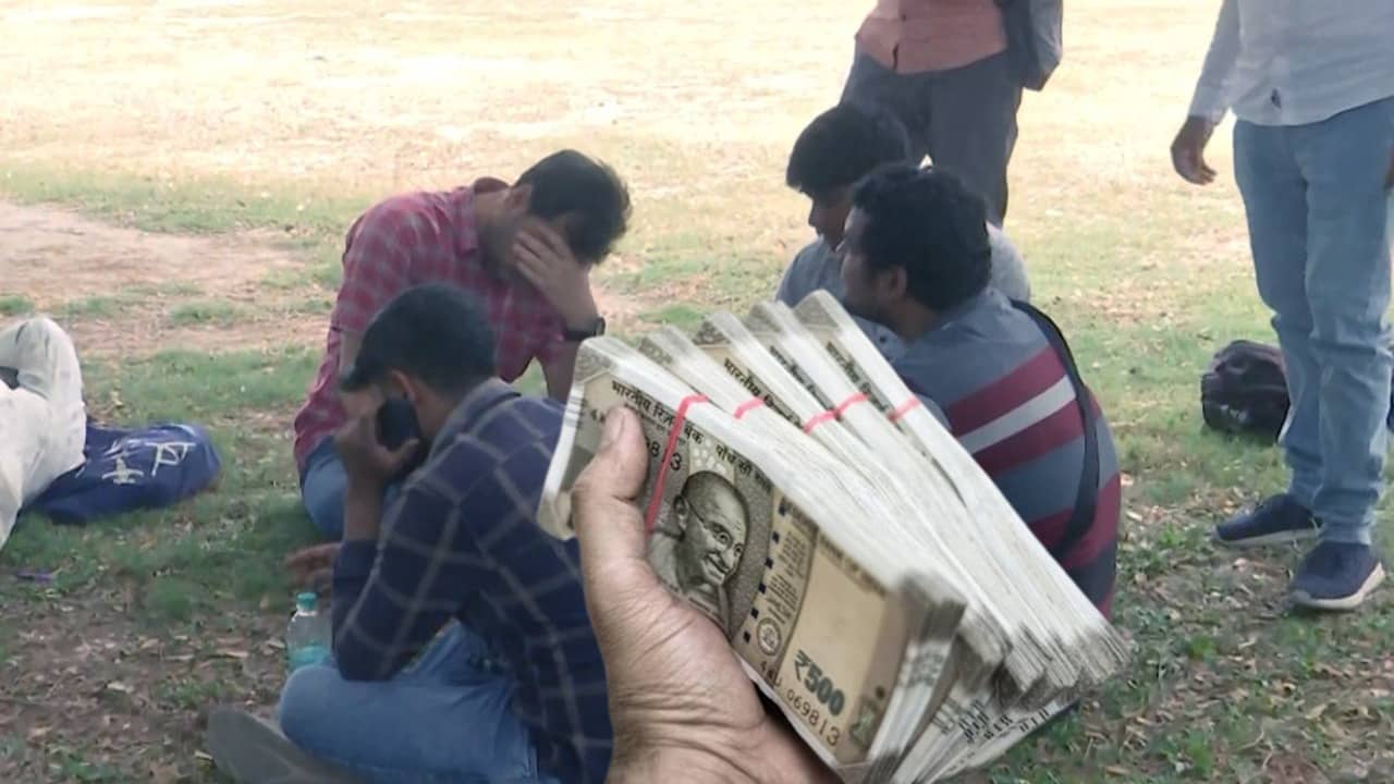 Supreme Court: চাকরি তো গেল, এবার জেনে নিন সুদে-আসলে ২০১৬ থেকে এখন পর্যন্ত মোট কত টাকা ফেরত দিতে হবে চাকরিহারাদের?