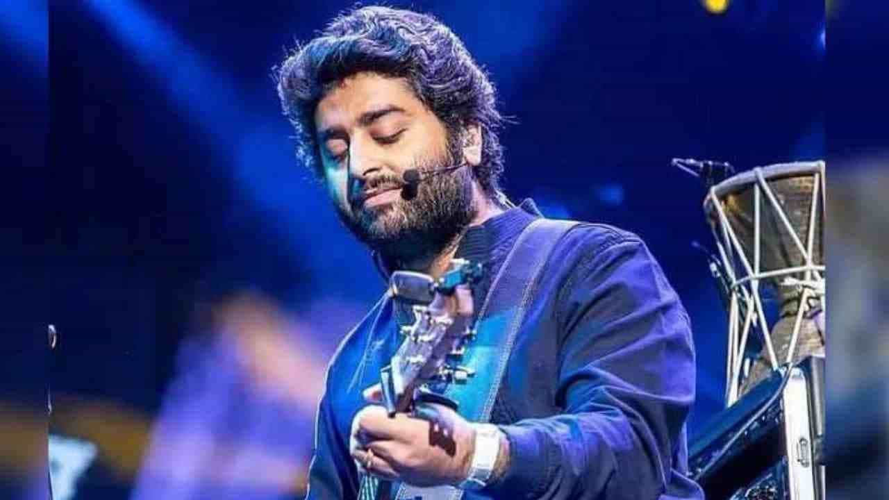 রেখা ভরতদ্বাজের জন্যই 'বরফি' ছবিতে অরিজিতের গান গাওয়া রেখা ভরতদ্বাজের জন্যই 'বরফি' ছবিতে অরিজিতের গান গাওয়া