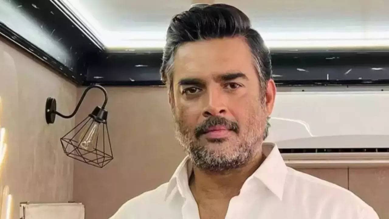 কাশ্মীরে জঙ্গি হামলায় শোক, ঘটনার প্রতিবাদে বড় সিদ্ধান্ত মাধবনের