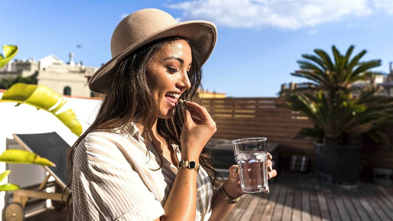 সানস্ক্রিন মাখা মাত্রই যদি ত্বক ঘামতে থাকে, তখন কী করবেন?