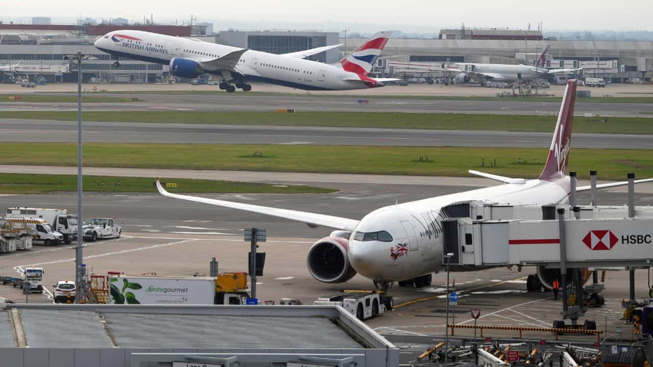 Adilabad Airport: একই বিমানবন্দরে চলবে সামরিক ও অসামরিক বিমান, ছাড়পত্র কেন্দ্রের Adilabad Airport: একই বিমানবন্দরে চলবে সামরিক ও অসামরিক বিমান, ছাড়পত্র কেন্দ্রের